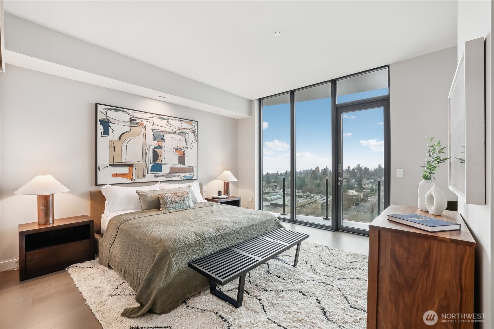 Bellevue, Washington, 98004, United States, 2 Bedrooms Bedrooms, ,2 BathroomsBathrooms,Residential,For Sale,1836798