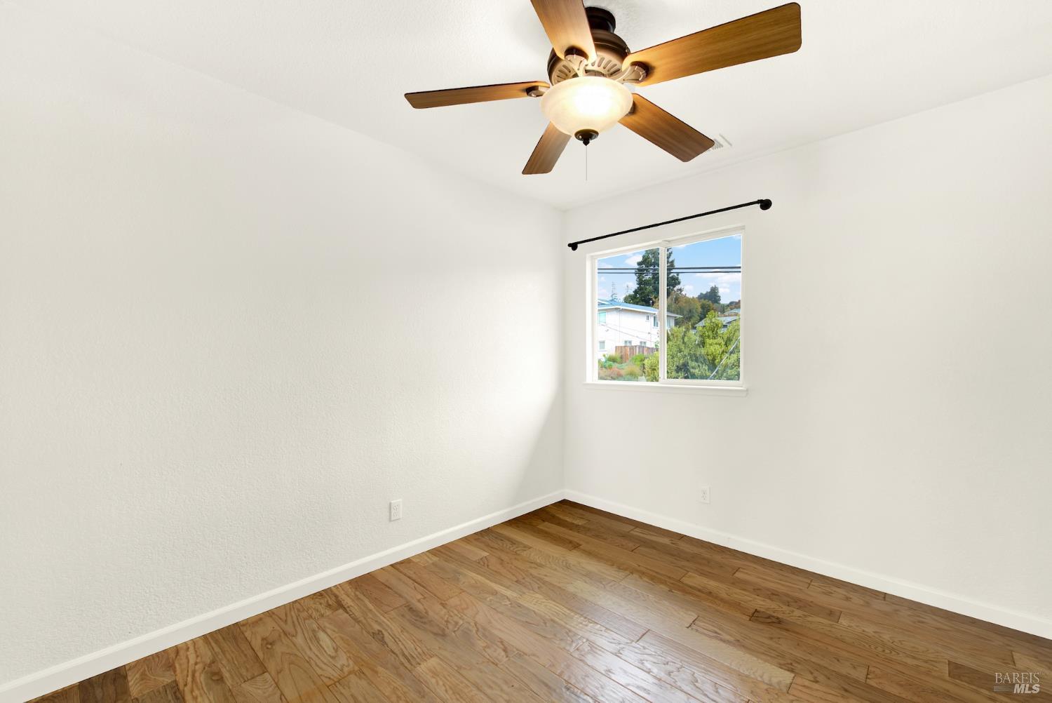 Benicia, California, 94510, United States, 4 Bedrooms Bedrooms, ,3 BathroomsBathrooms,Residential,For Sale,1989511