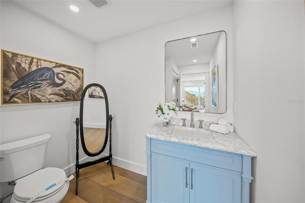 Holmes Beach, Florida, 34217, United States, 4 Bedrooms Bedrooms, ,6 BathroomsBathrooms,Residential,For Sale,1989554