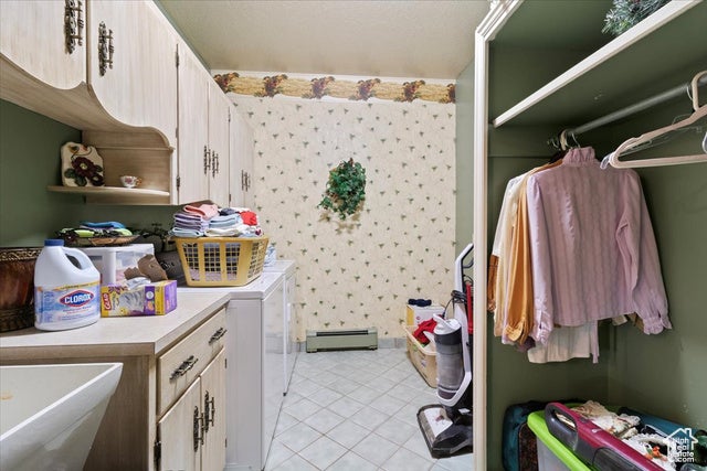 Manti, Utah, 84642, United States, 5 Bedrooms Bedrooms, ,3 BathroomsBathrooms,Residential,For Sale,1977640