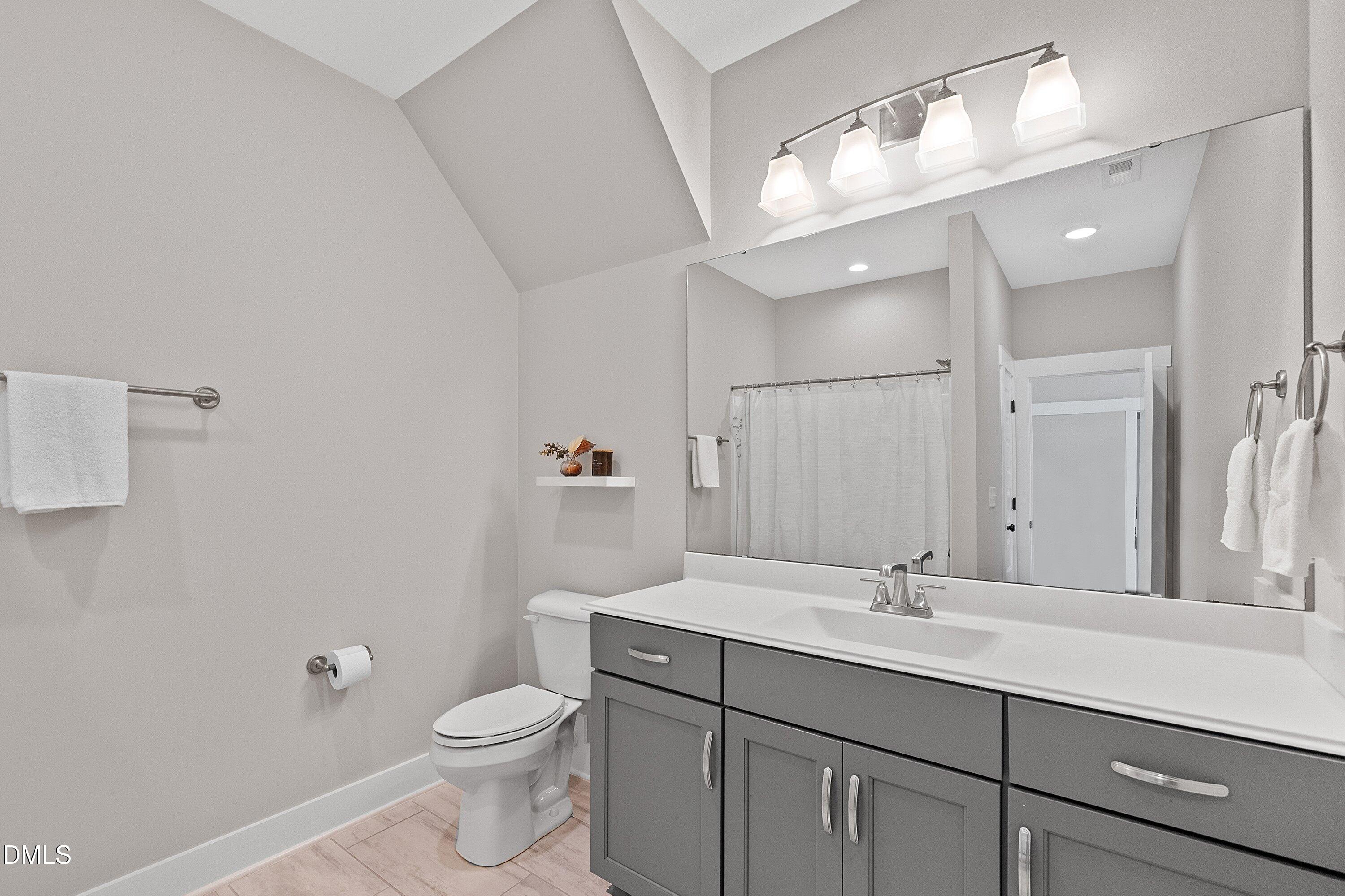 Youngsville, North Carolina, 27596, United States, 3 Bedrooms Bedrooms, ,3 BathroomsBathrooms,Residential,For Sale,1977975