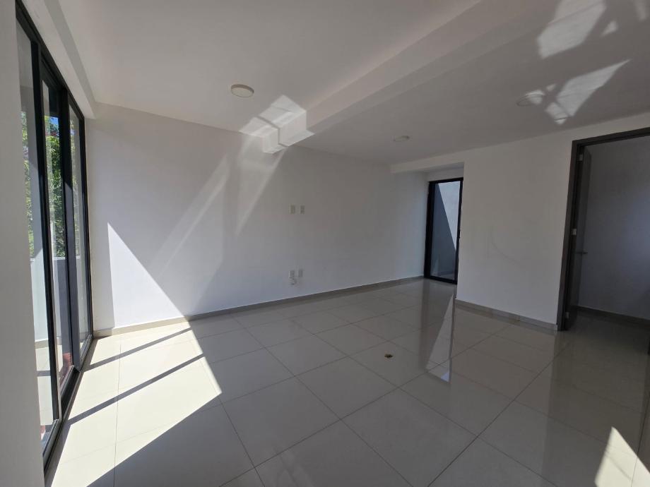 Tlalpan, Ciudad de México, 14386, Mexico, 3 Bedrooms Bedrooms, ,4 BathroomsBathrooms,Residential,For Sale,1713585