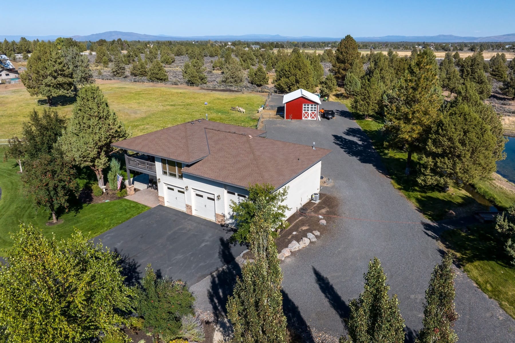  22155 Rickard Road Bend, OR 97702 - 物件實景