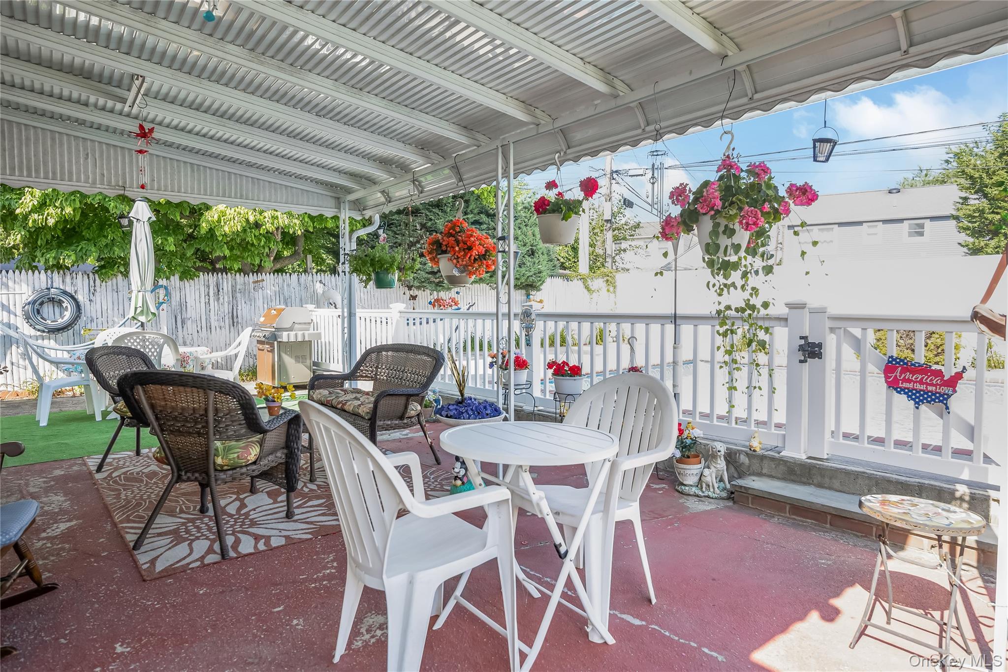 Scholl Dr, Farmingdale, NY 11735 #1