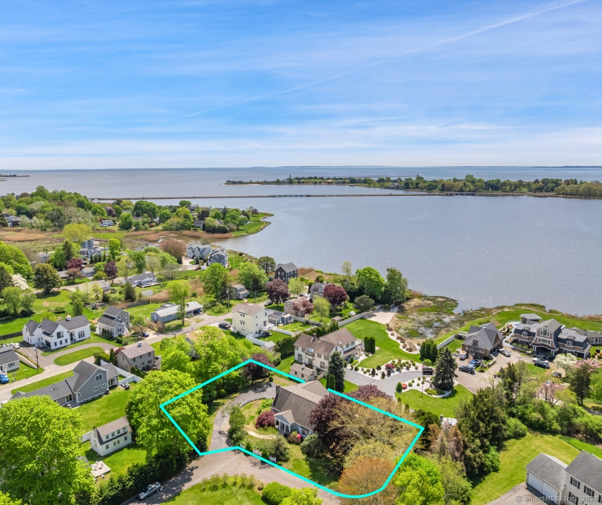 Old Saybrook, Connecticut, 06475, United States, 3 Bedrooms Bedrooms, ,3 BathroomsBathrooms,Residential,For Sale,1818903