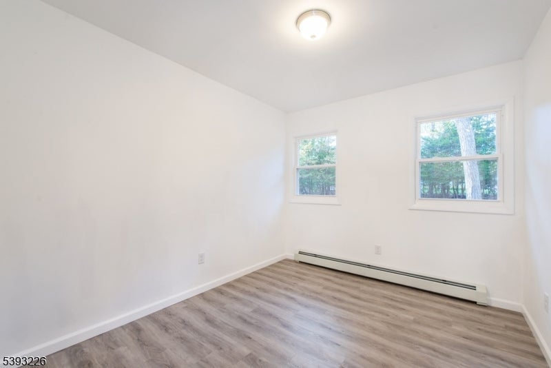 North Haledon Boro, New Jersey, 07508, United States, 5 Bedrooms Bedrooms, ,2 BathroomsBathrooms,Residential,For Sale,1976874