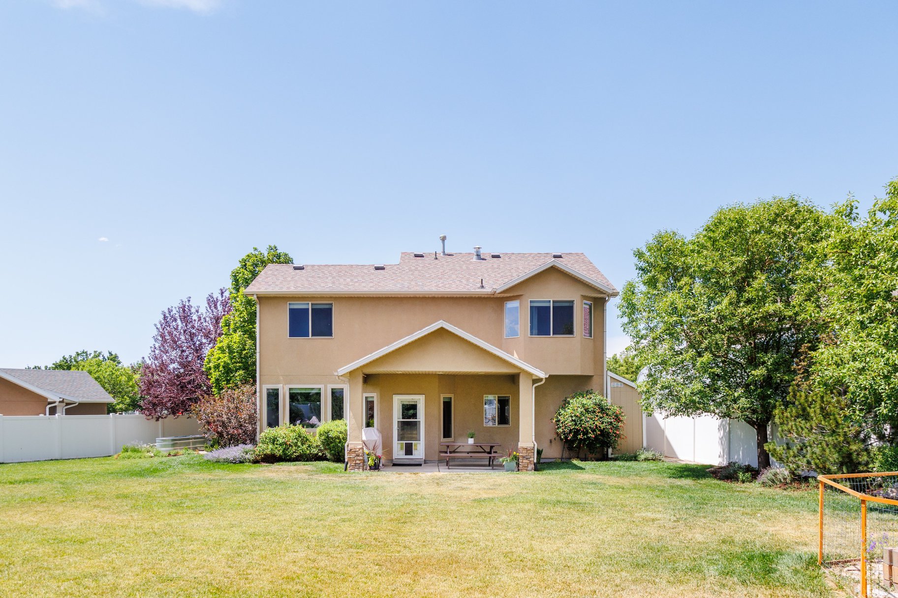  Backyard Oasis with Views and Trail Access in North Salt Lake - 物件實景