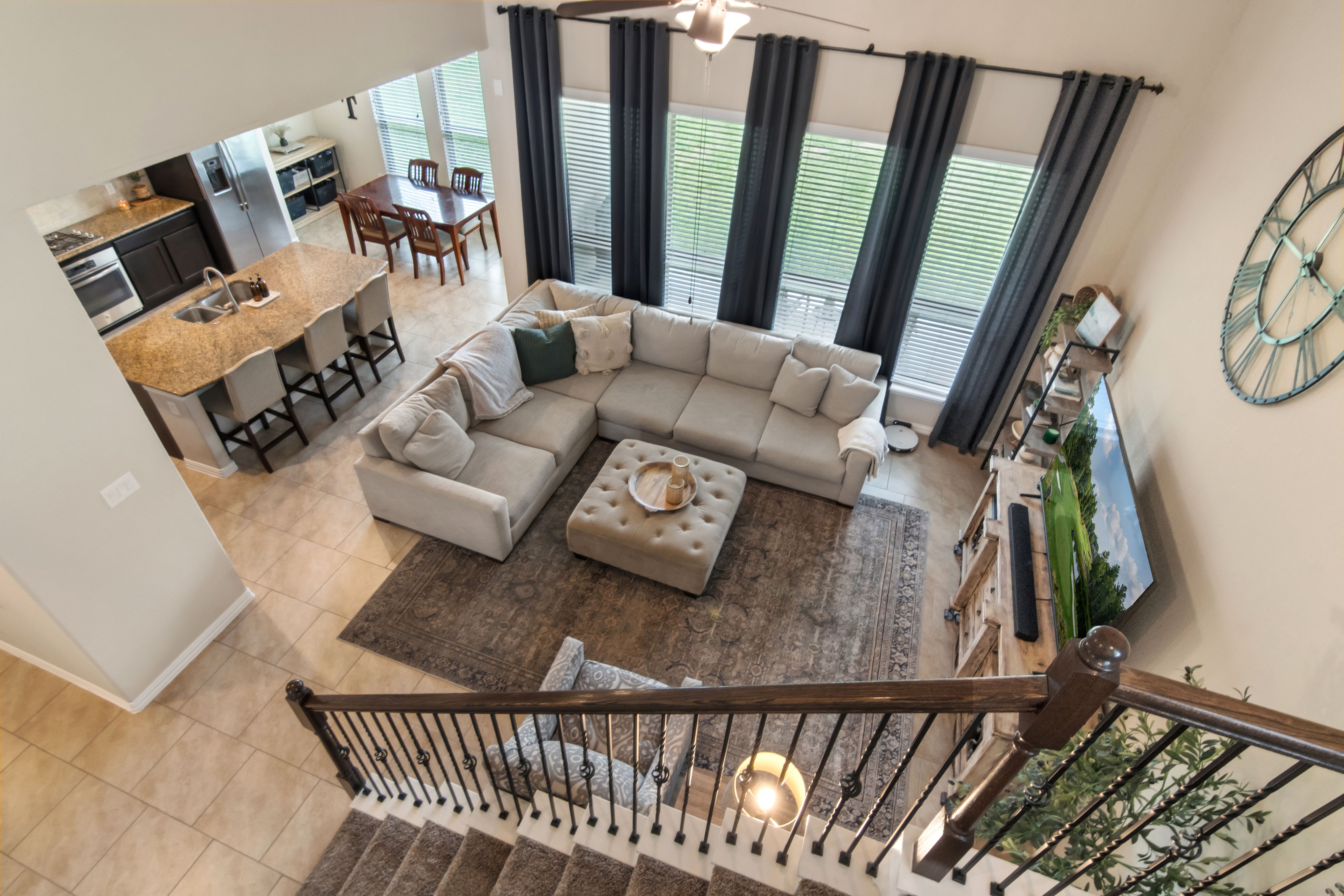  Open Concept Living in Kallison Ranch - 物件實景