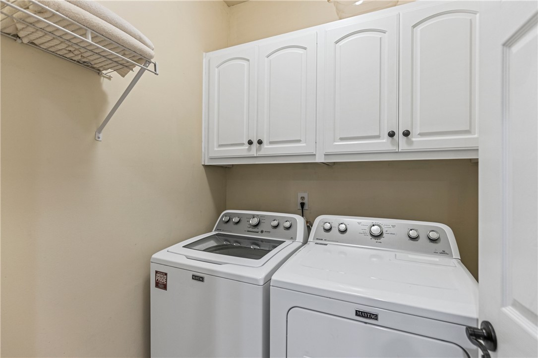 Easley, South Carolina, 29642, United States, 4 Bedrooms Bedrooms, ,3 BathroomsBathrooms,Residential,For Sale,1998365