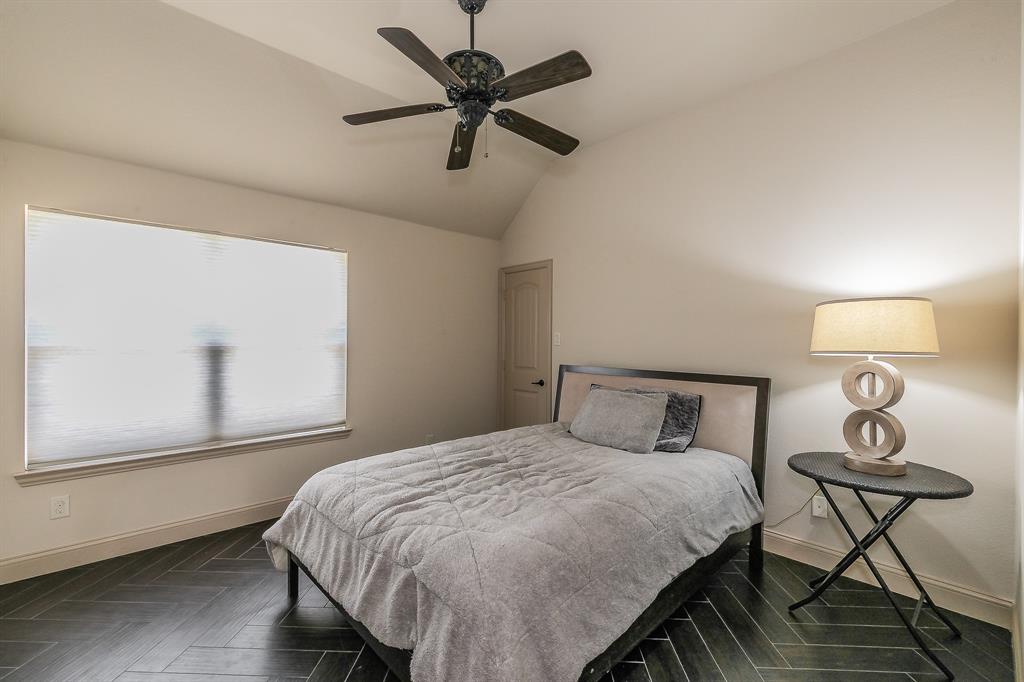 Fort Worth, Texas, 76179, United States, 5 Bedrooms Bedrooms, ,3 BathroomsBathrooms,Residential,For Sale,1915477