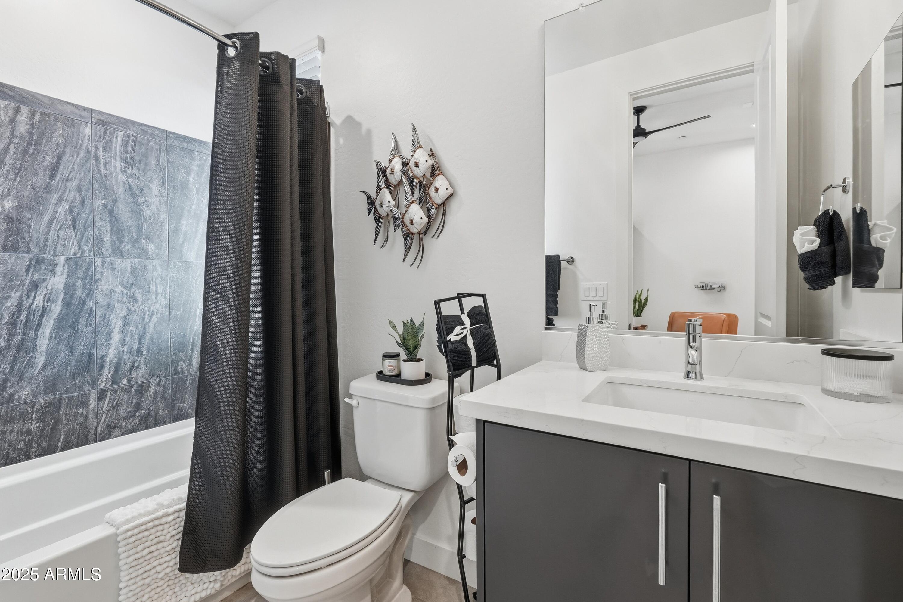 Carefree, Arizona, 85377, United States, 3 Bedrooms Bedrooms, ,3 BathroomsBathrooms,Residential,For Sale,1989596