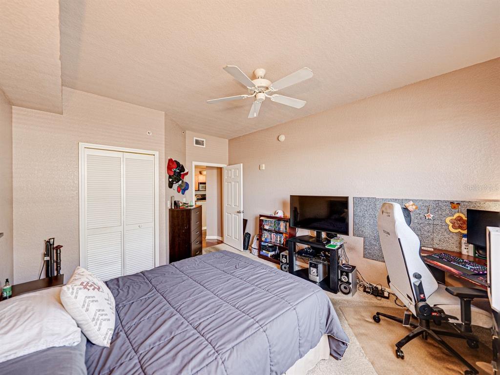 Tampa, Florida, 33602, United States, 2 Bedrooms Bedrooms, ,2 BathroomsBathrooms,Residential,For Sale,1745994