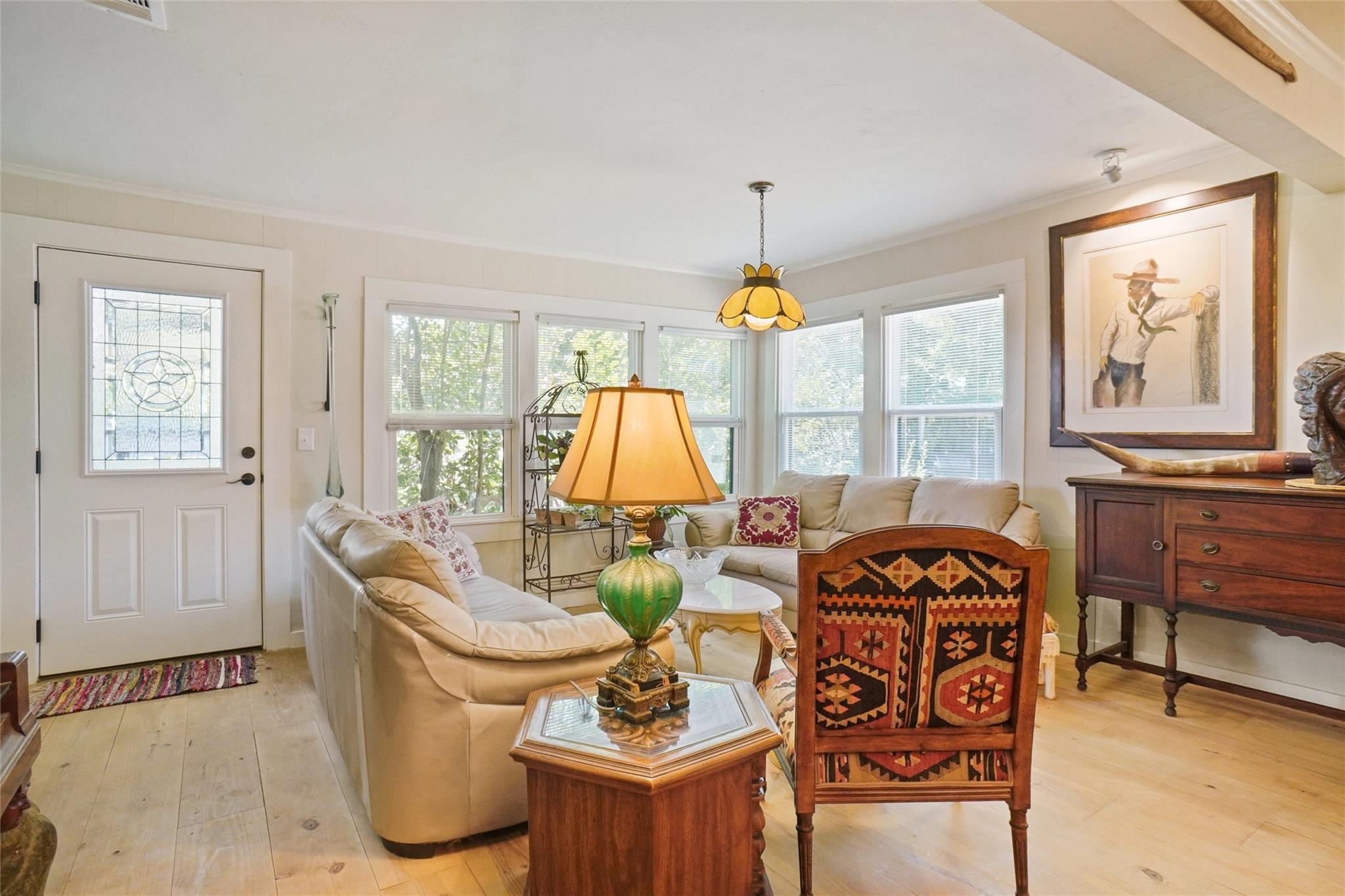Lake Bridgeport, Texas, 76426, United States, 3 Bedrooms Bedrooms, ,3 BathroomsBathrooms,Residential,For Sale,1989947