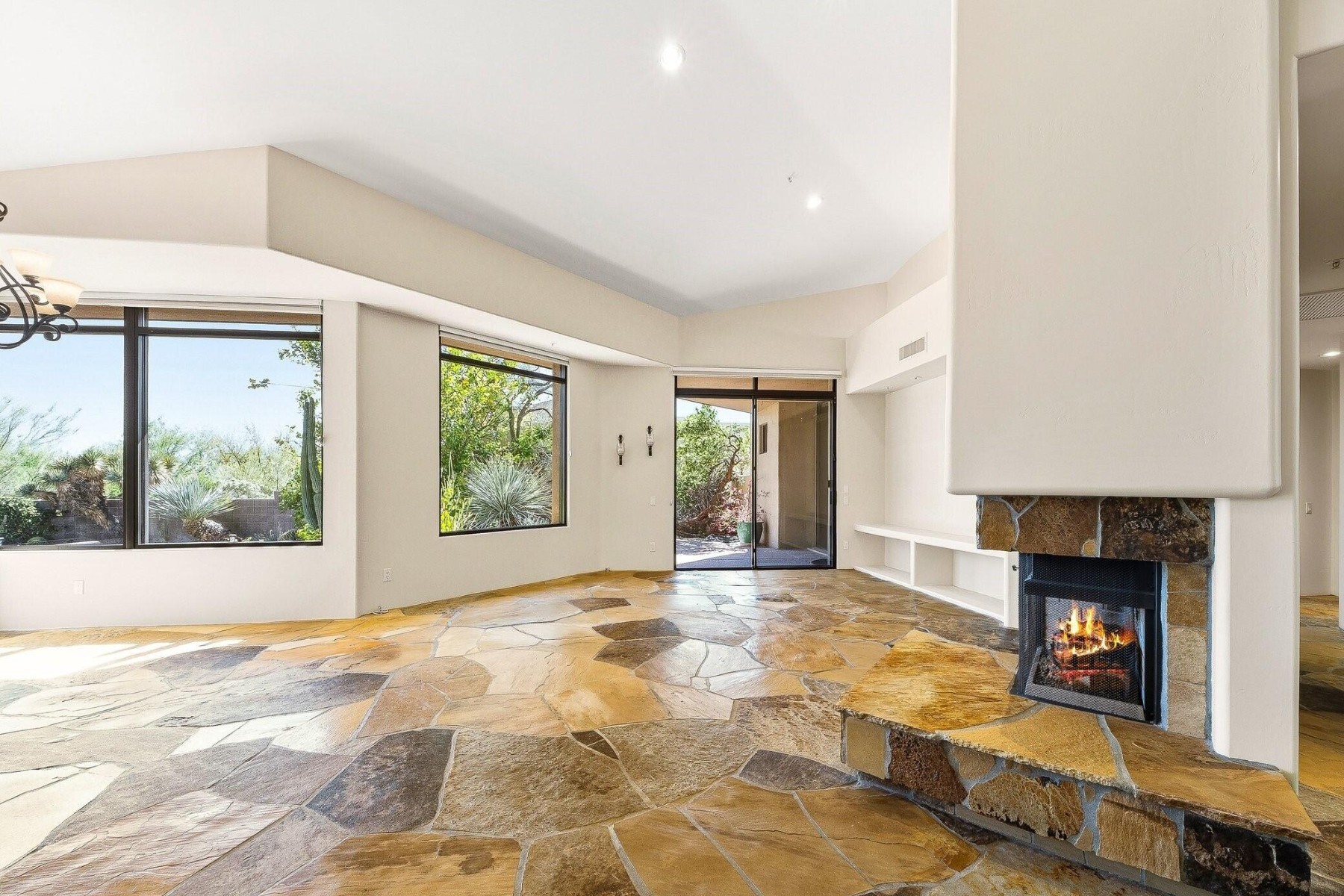  10675 E Fernwood Ln  Scottsdale, AZ - 物件實景