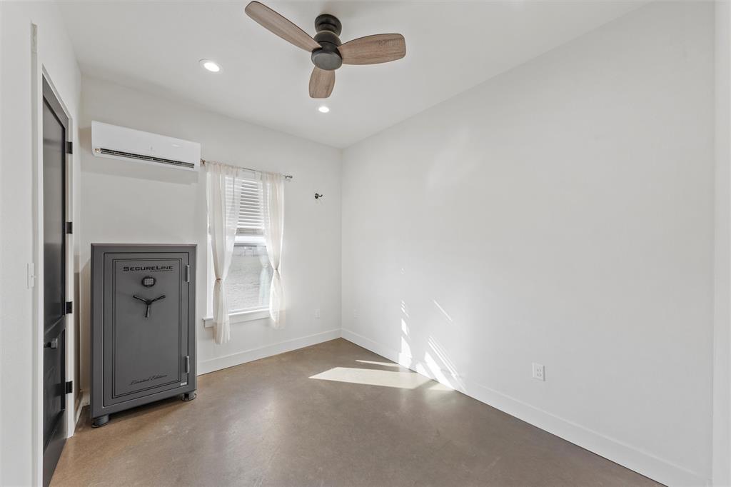 353 Willow Moon Ranch Road, Crawford, Texas, 76638, United States, 6 Bedrooms Bedrooms, ,3 BathroomsBathrooms,Residential,For Sale,353 Willow Moon Ranch Road,1673440