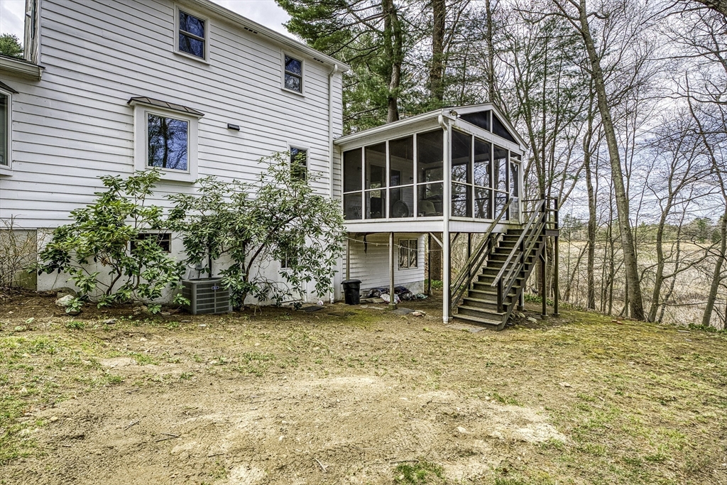 Wayland, Massachusetts, 01778, United States, 3 Bedrooms Bedrooms, ,2 BathroomsBathrooms,Residential,For Sale,1847393