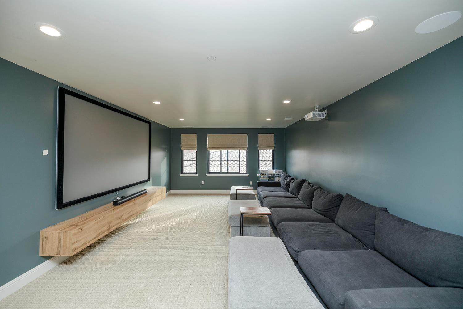 Turlock, California, 95382, United States, 5 Bedrooms Bedrooms, ,4 BathroomsBathrooms,Residential,For Sale,2002533