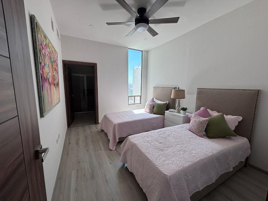 COLINA VERDE, Torreón, Coahuila de Zaragoza, 27023, Mexico, 4 Bedrooms Bedrooms, ,4 BathroomsBathrooms,Residential,For Sale,COLINA VERDE,1613841