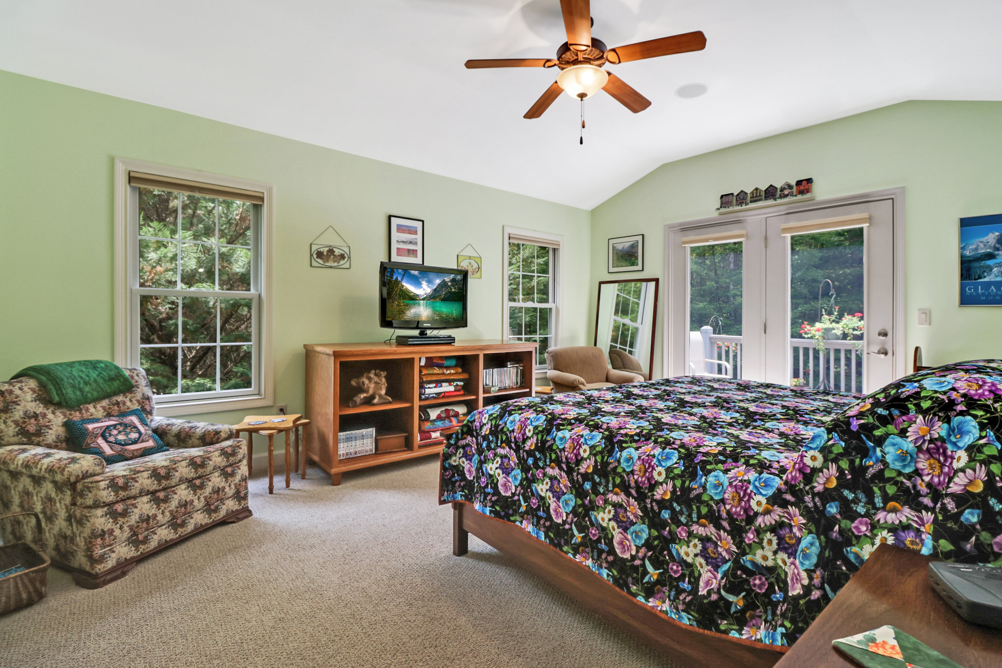 Crossville, Tennessee, 38558, United States, 3 Bedrooms Bedrooms, ,2 BathroomsBathrooms,Residential,For Sale,1975656