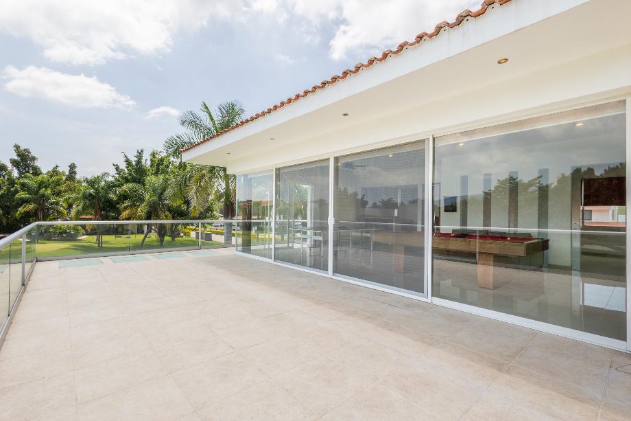 Emiliano Zapata, Morelos, 62765, Mexico, 5 Bedrooms Bedrooms, ,6 BathroomsBathrooms,Residential,For Sale,1965524