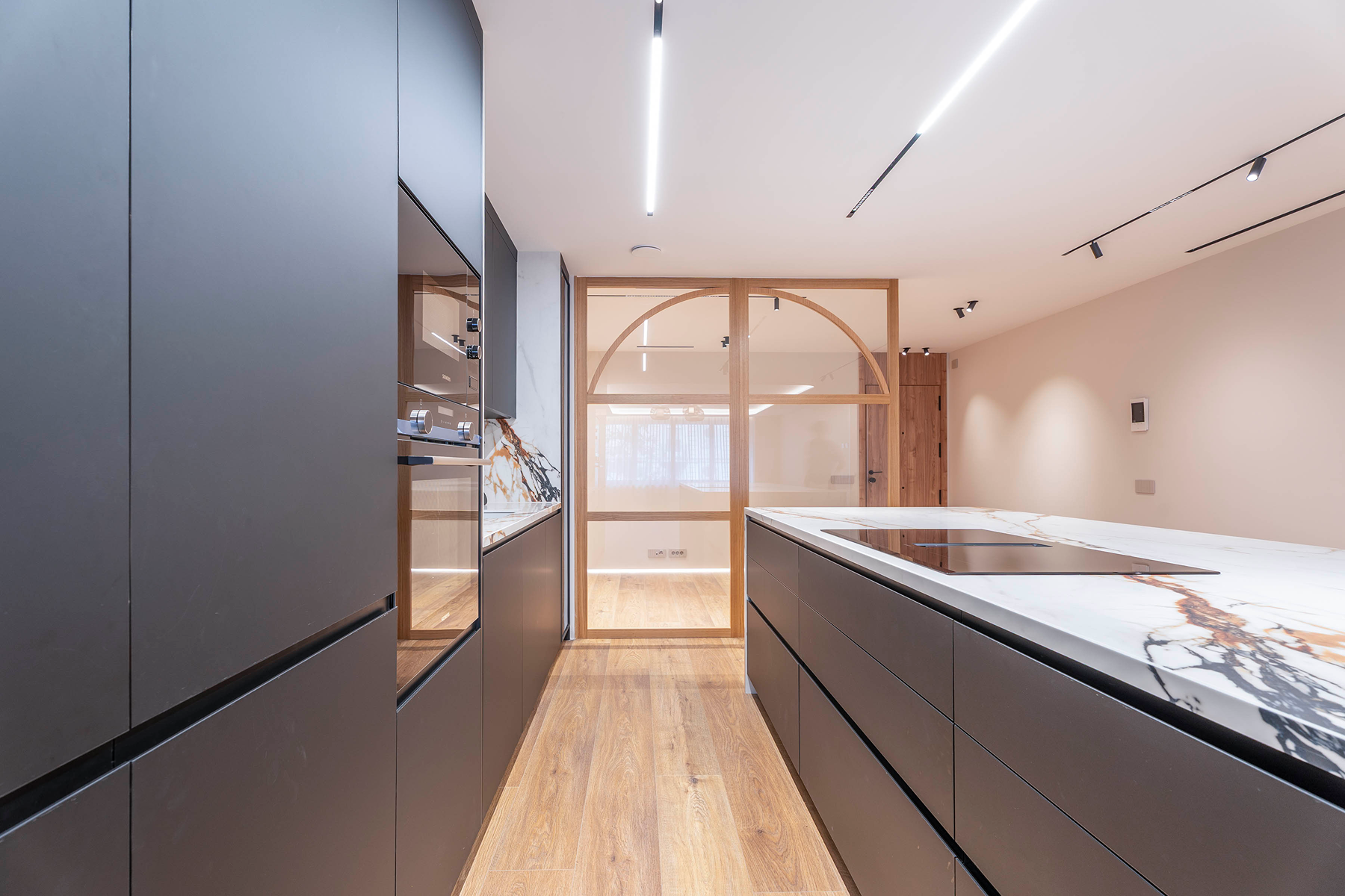  3 bedroom apartment on Lagasca Street - 物件實景