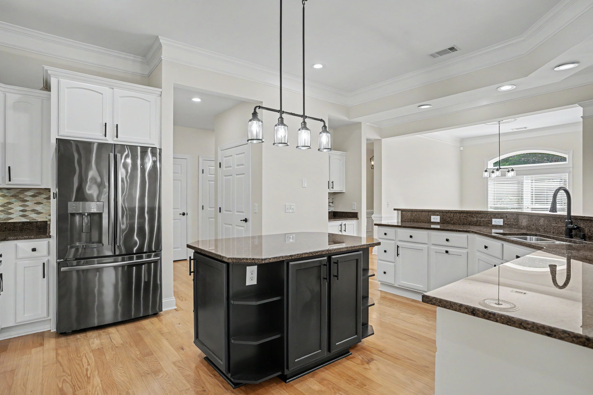  1201 River Oaks Drive, Richmond Hill - 物件實景