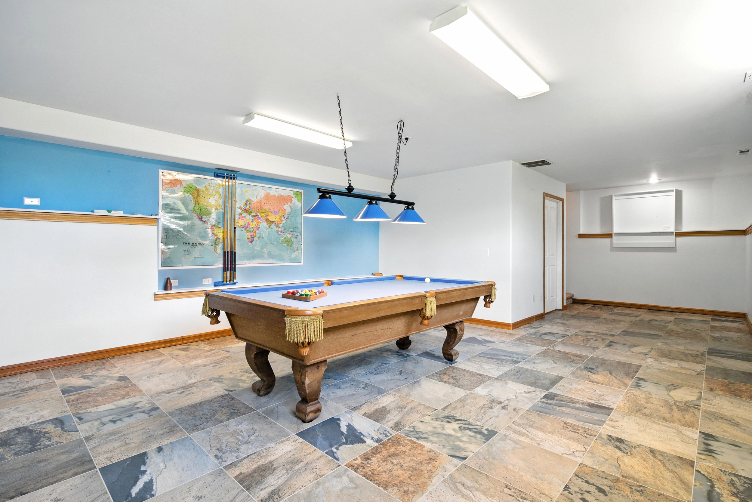 Bonners Ferry, Idaho, 83805, United States, 3 Bedrooms Bedrooms, ,2 BathroomsBathrooms,Residential,For Sale,1921279