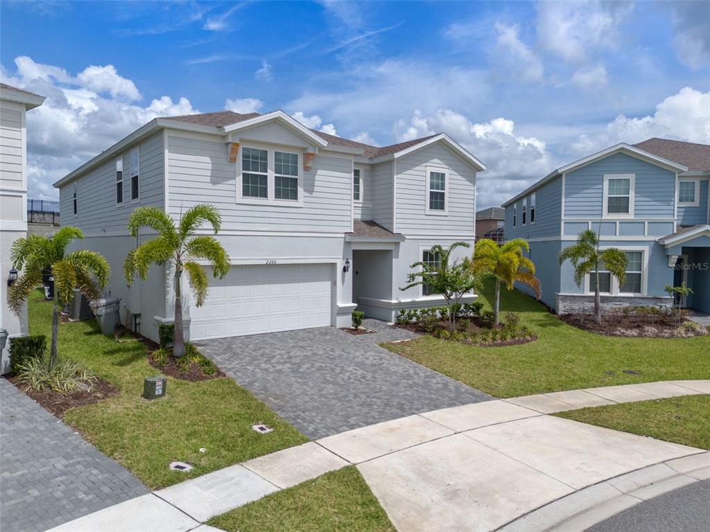Davenport, Florida, 33897, United States, 10 Bedrooms Bedrooms, ,8 BathroomsBathrooms,Residential,For Sale,1897449