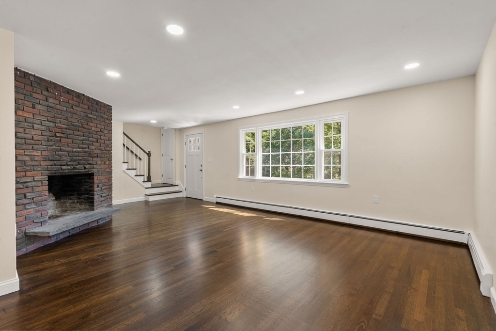 Reading, Massachusetts, 01867, United States, 5 Bedrooms Bedrooms, ,3 BathroomsBathrooms,Residential,For Sale,1951022