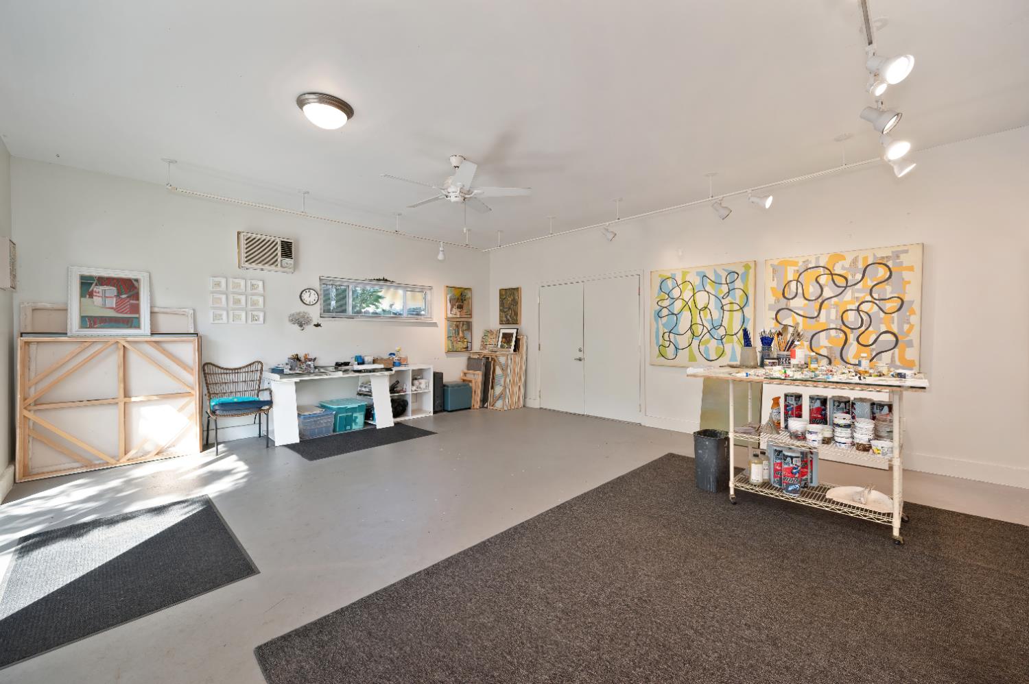 Sacramento, California, 95819, United States, 3 Bedrooms Bedrooms, ,2 BathroomsBathrooms,Residential,For Sale,1987598