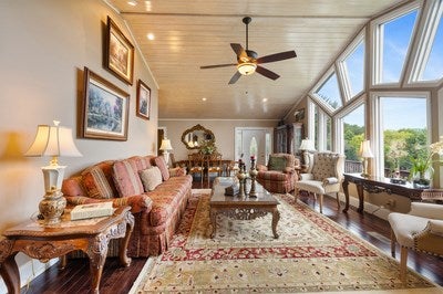 Young Harris, Georgia, 30582, United States, 2 Bedrooms Bedrooms, ,3 BathroomsBathrooms,Residential,For Sale,1940477