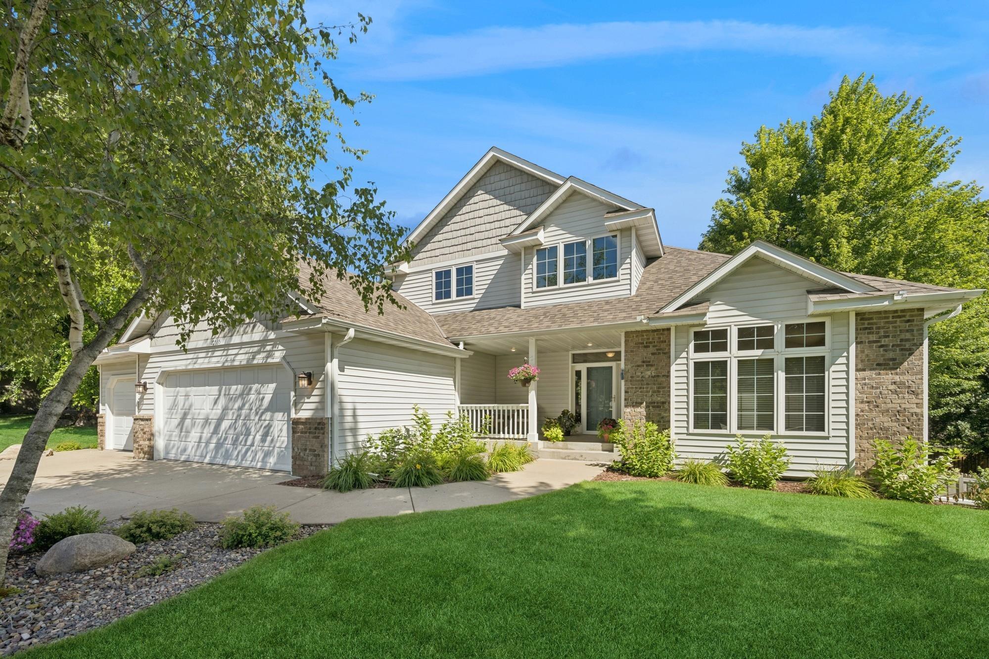 Lakeville, Minnesota, 55044, United States, 5 Bedrooms Bedrooms, ,4 BathroomsBathrooms,Residential,For Sale,1901941