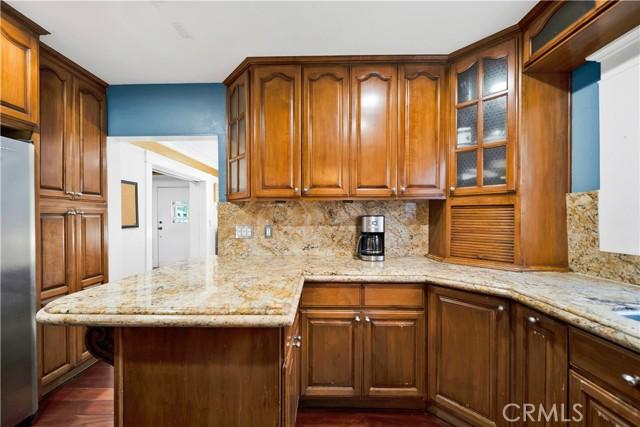 Los Angeles, California, 90016, United States, 4 Bedrooms Bedrooms, ,2 BathroomsBathrooms,Residential,For Sale,1850746