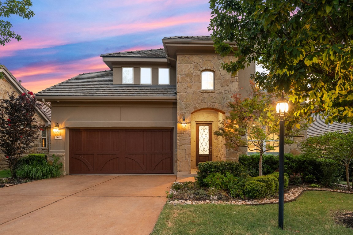 Austin, Texas, 78738, United States, 4 Bedrooms Bedrooms, ,4 BathroomsBathrooms,Residential,For Sale,1917750