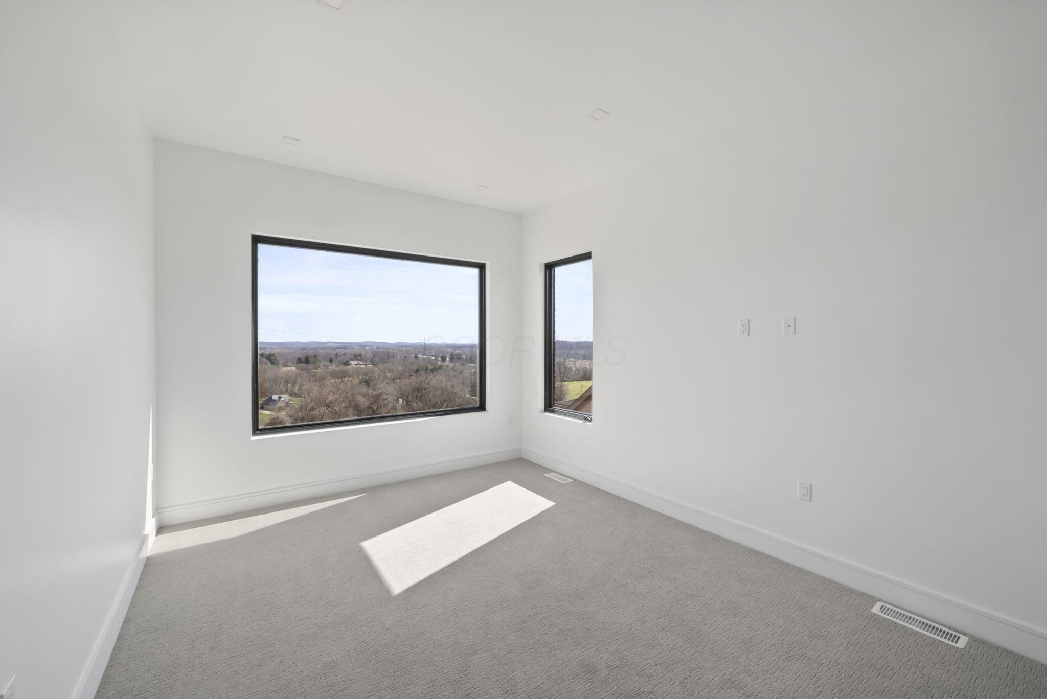  50 Wexford Drive - 物件實景