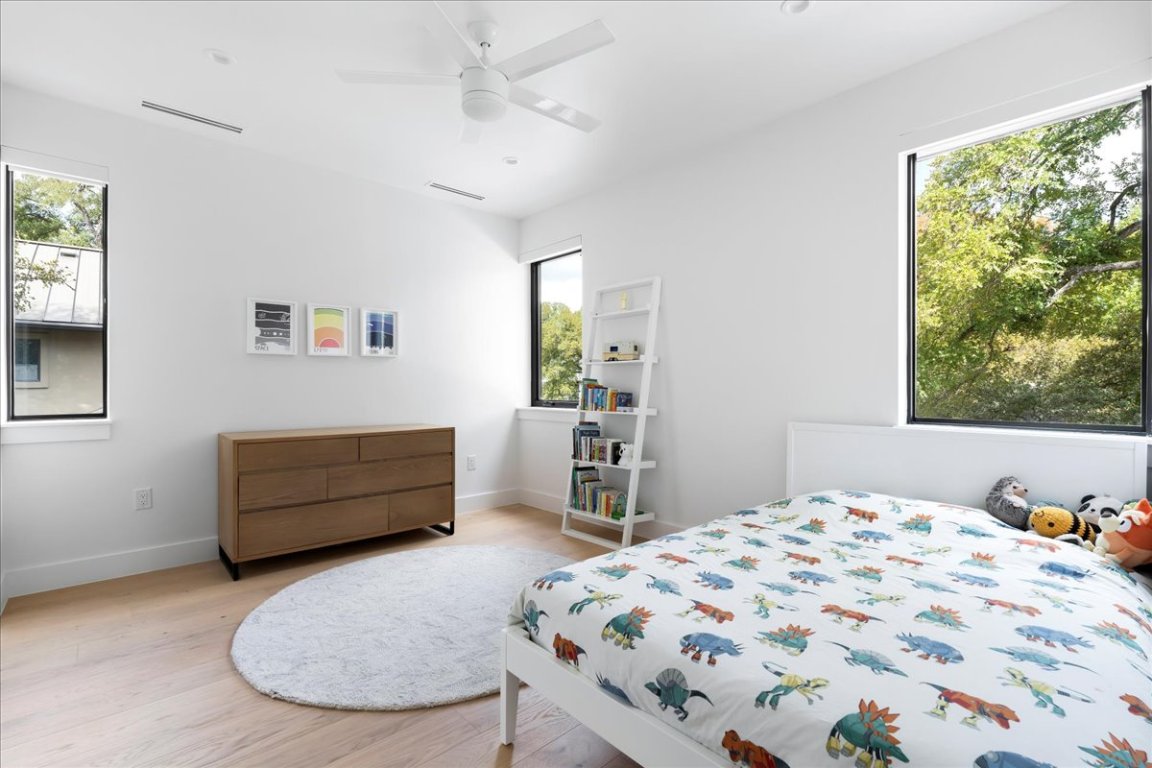 Austin, Texas, 78703, United States, 4 Bedrooms Bedrooms, ,4 BathroomsBathrooms,Residential,For Sale,1940448