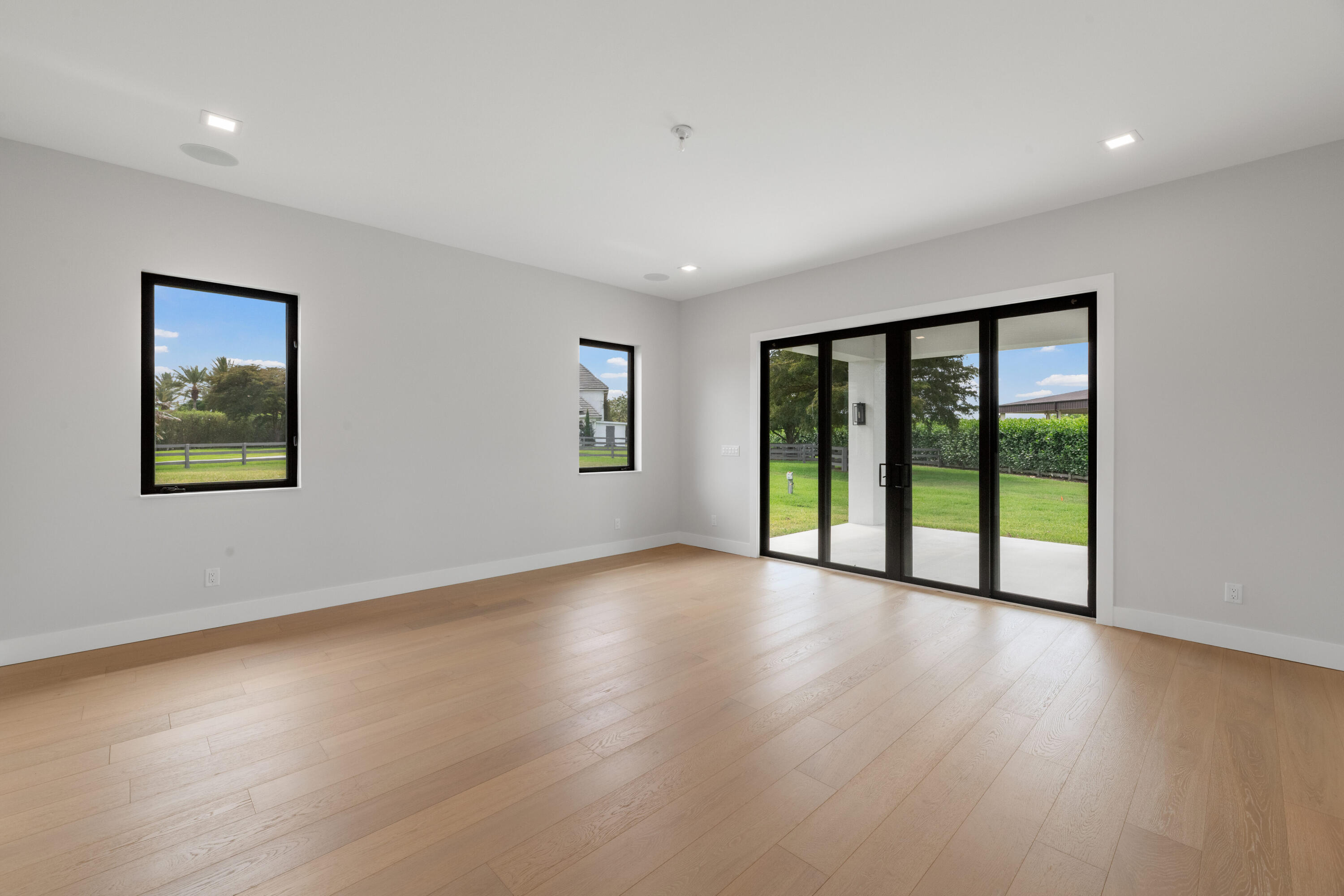  3585 Aiken Court - 物件實景