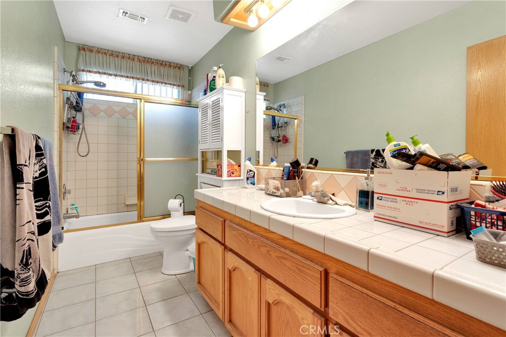 Apple Valley, California, 92307, United States, 4 Bedrooms Bedrooms, ,3 BathroomsBathrooms,Residential,For Sale,1795446