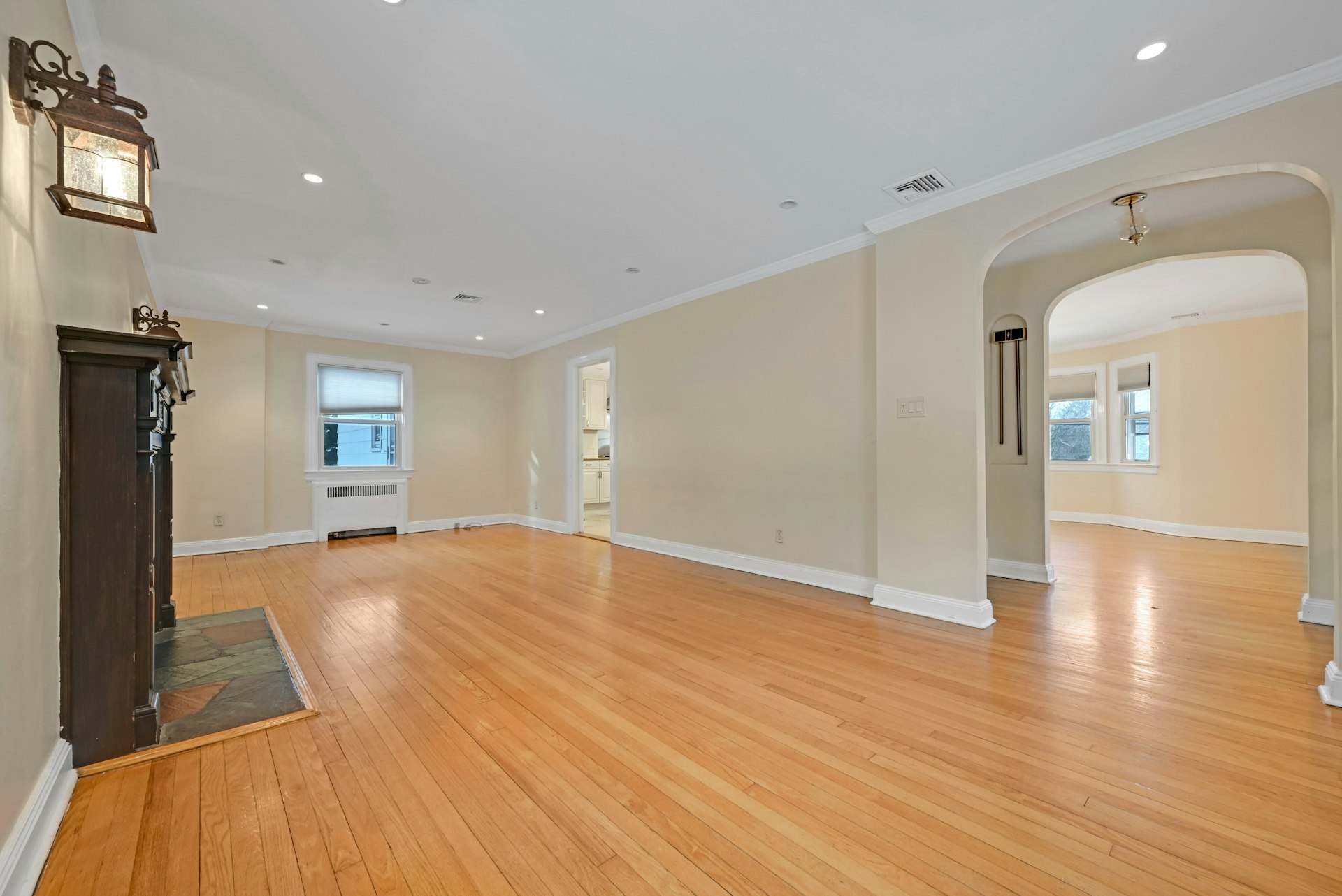  40 Clinton Avenue, Tenafly, NJ, 07670 - 物件實景