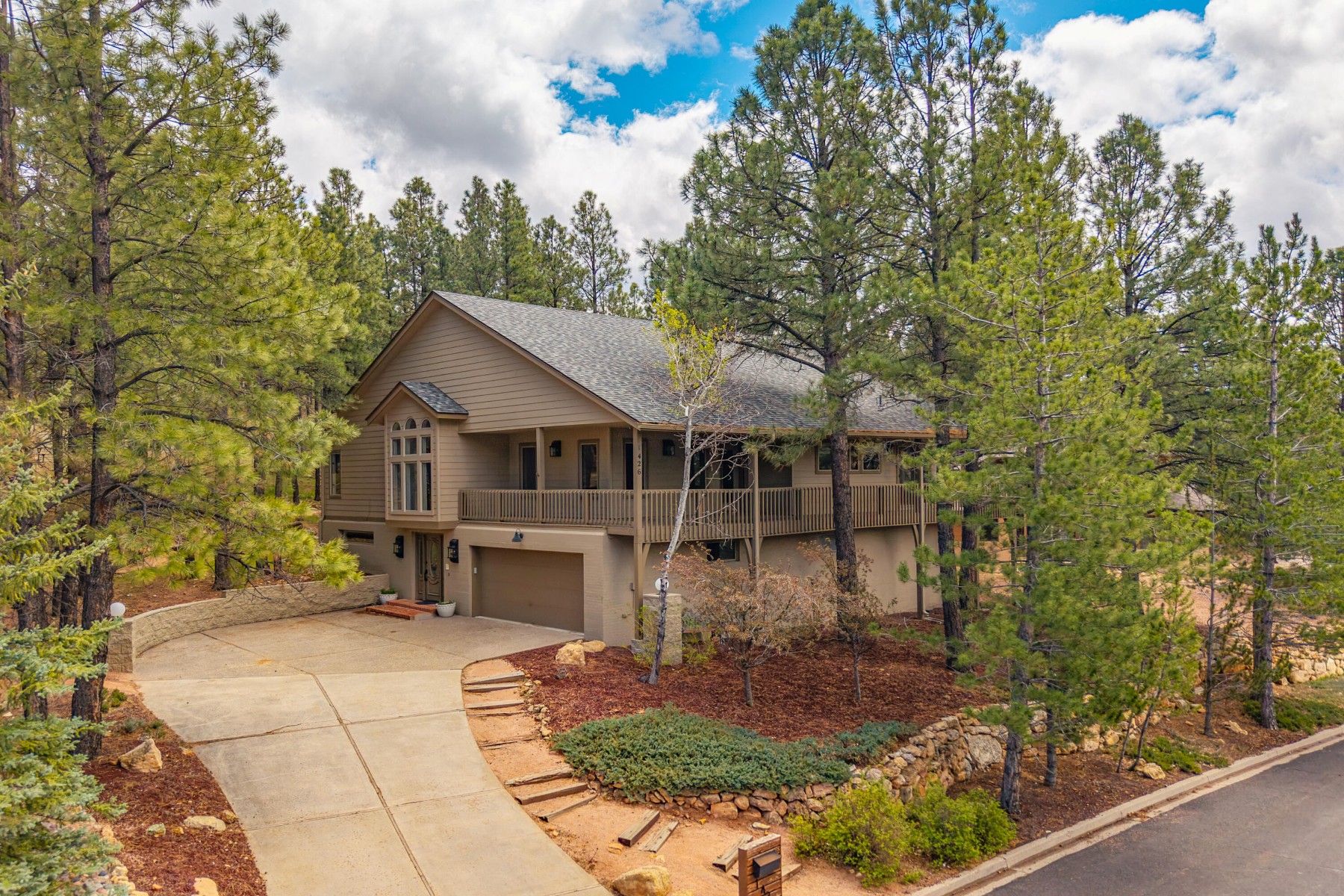  1426 N Edgewood Street¦Flagstaff, AZ - 物件實景