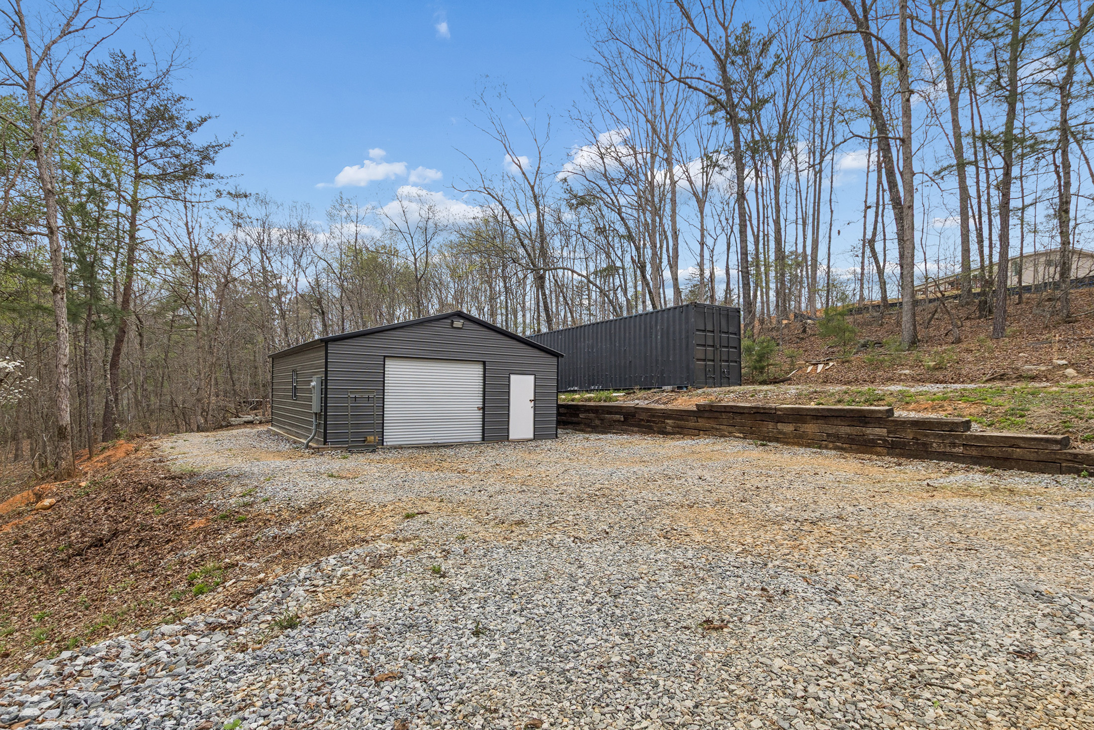  Extraordinary Custom-Built 2019 Barndominium-Inspired Residence - 物件實景