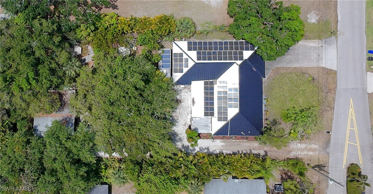 Fort Myers, Florida, 33916, United States, 4 Bedrooms Bedrooms, ,5 BathroomsBathrooms,Residential,For Sale,1975141