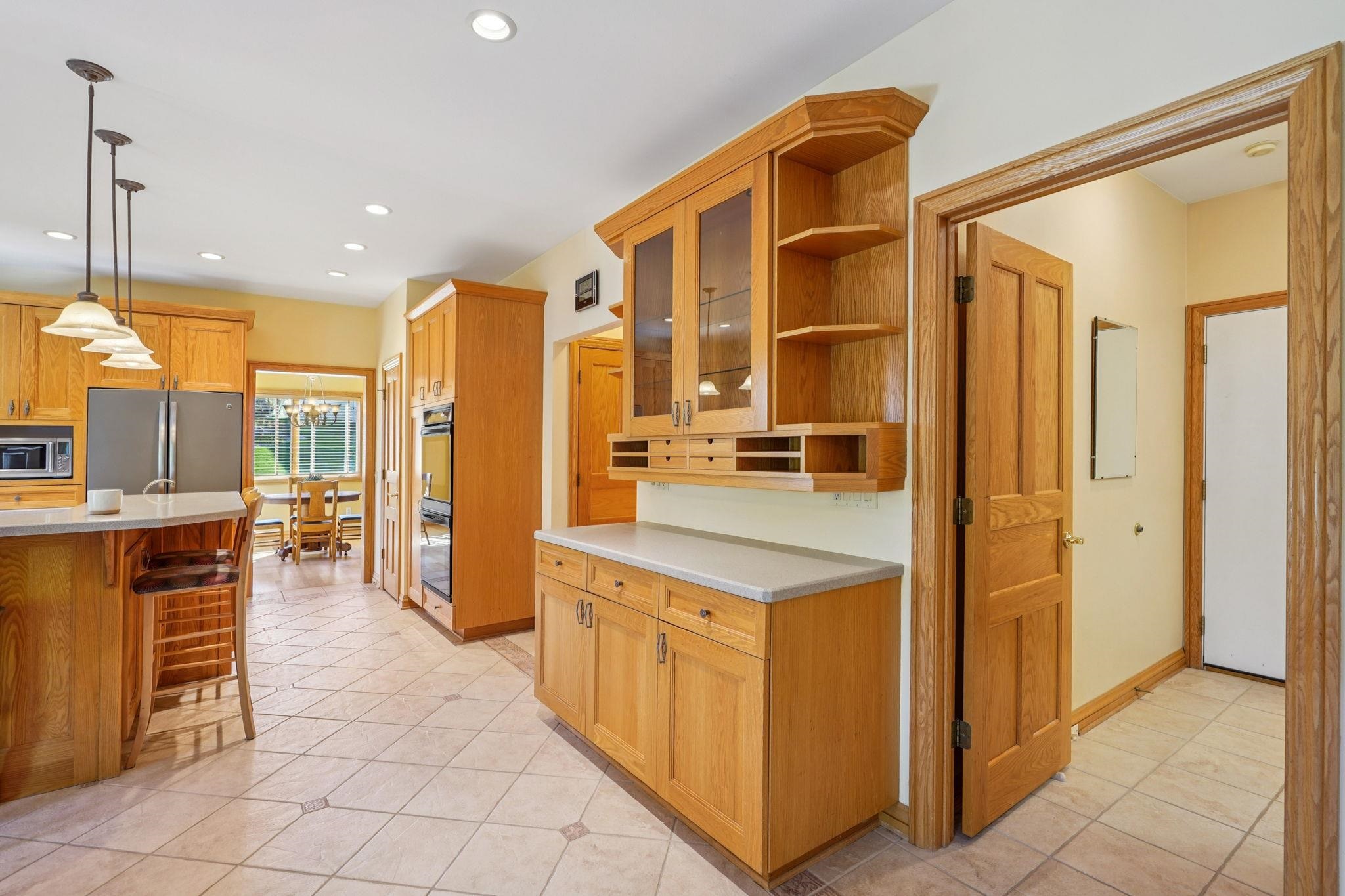 Waunakee, Wisconsin, 53597, United States, 4 Bedrooms Bedrooms, ,4 BathroomsBathrooms,Residential,For Sale,1987992