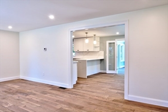 Groton, Massachusetts, 01450, United States, 4 Bedrooms Bedrooms, ,3 BathroomsBathrooms,Residential,For Sale,1900669