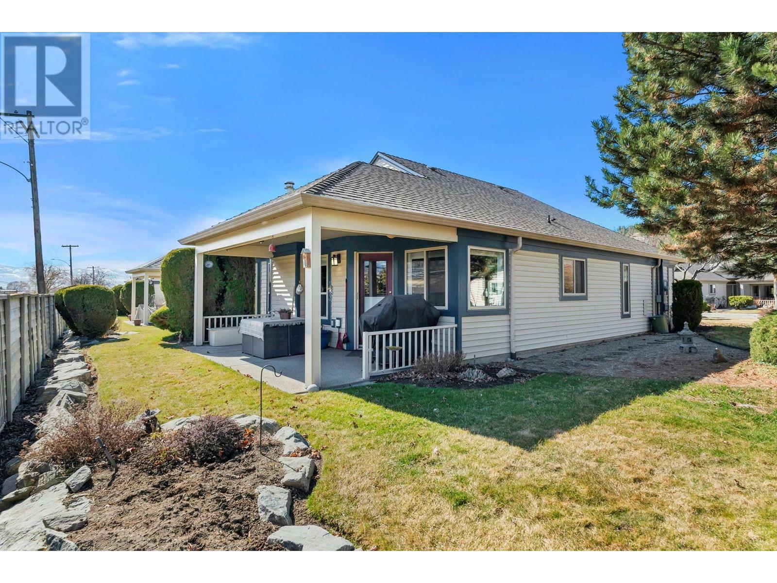 KELOWNA, British Columbia, V1V 1Z4, CA, 2 Bedrooms Bedrooms, ,2 BathroomsBathrooms,Residential,For Sale,1960931