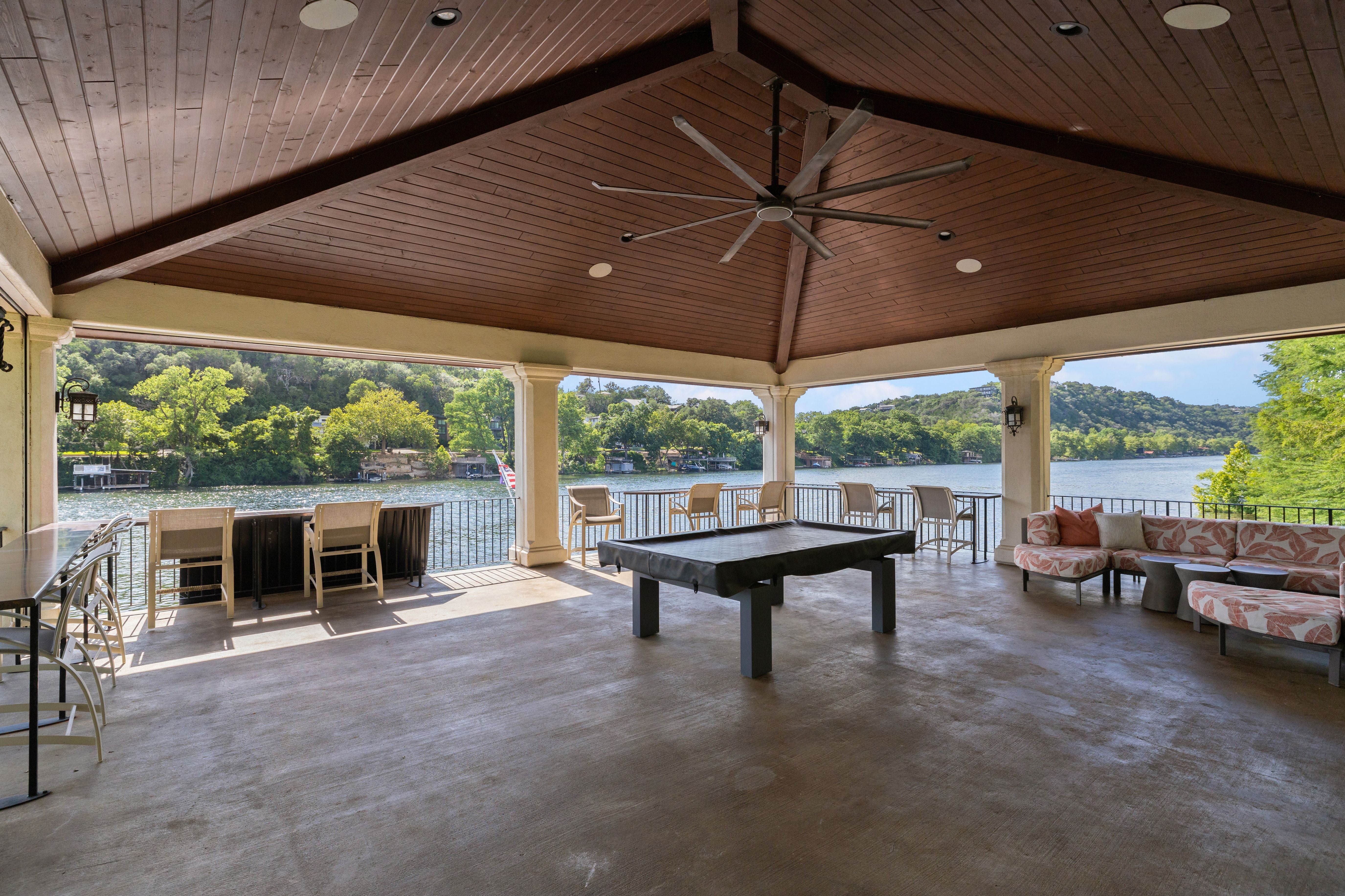  Butterfly Beach on Lake Austin - 物件實景