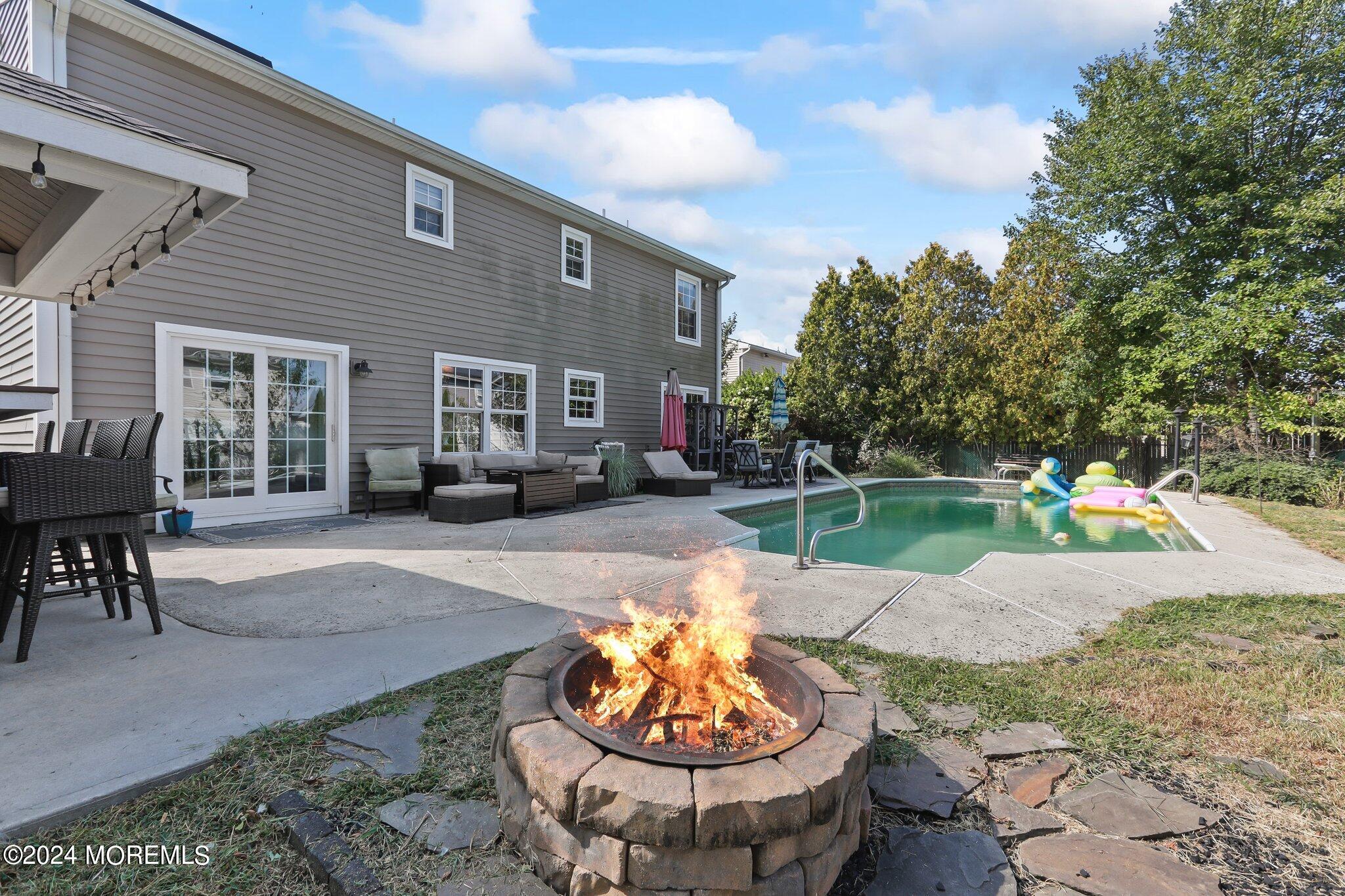 Howell, New Jersey, 07731, United States, 4 Bedrooms Bedrooms, ,3 BathroomsBathrooms,Residential,For Sale,1928001