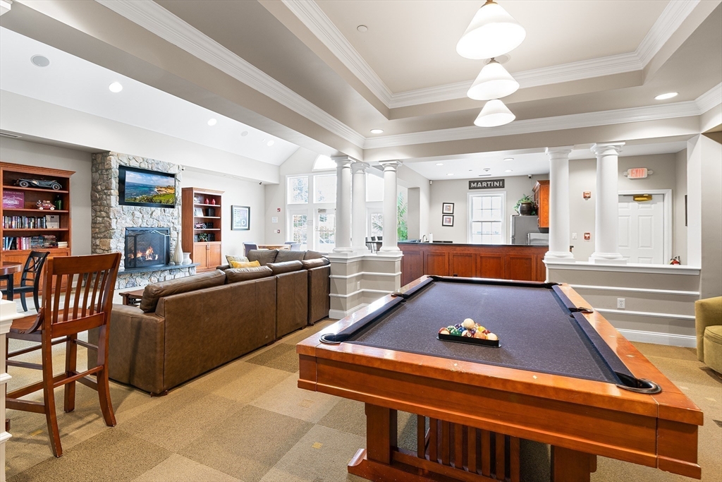 Braintree, Massachusetts, 02184, United States, 2 Bedrooms Bedrooms, ,2 BathroomsBathrooms,Residential,For Sale,1981592