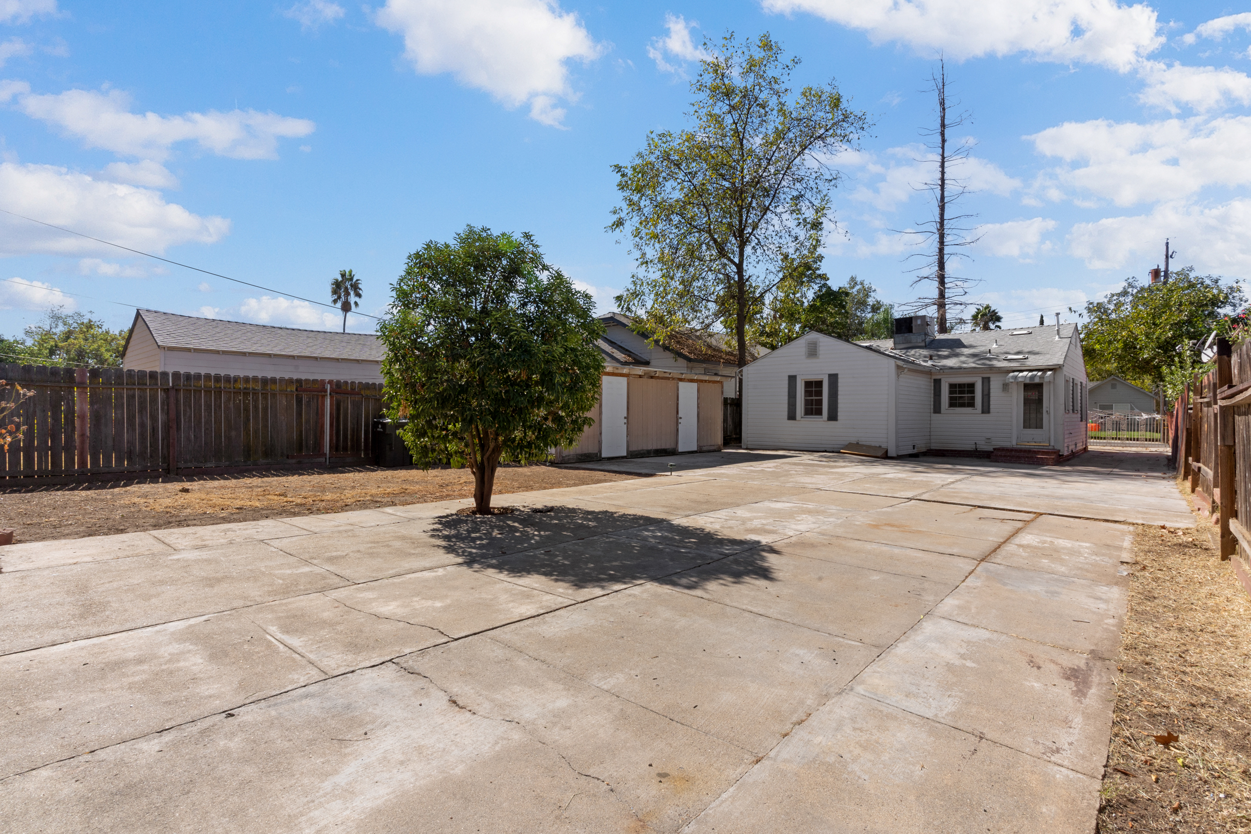  3929 35th Street, Sacramento, CA 95820 - 物件實景