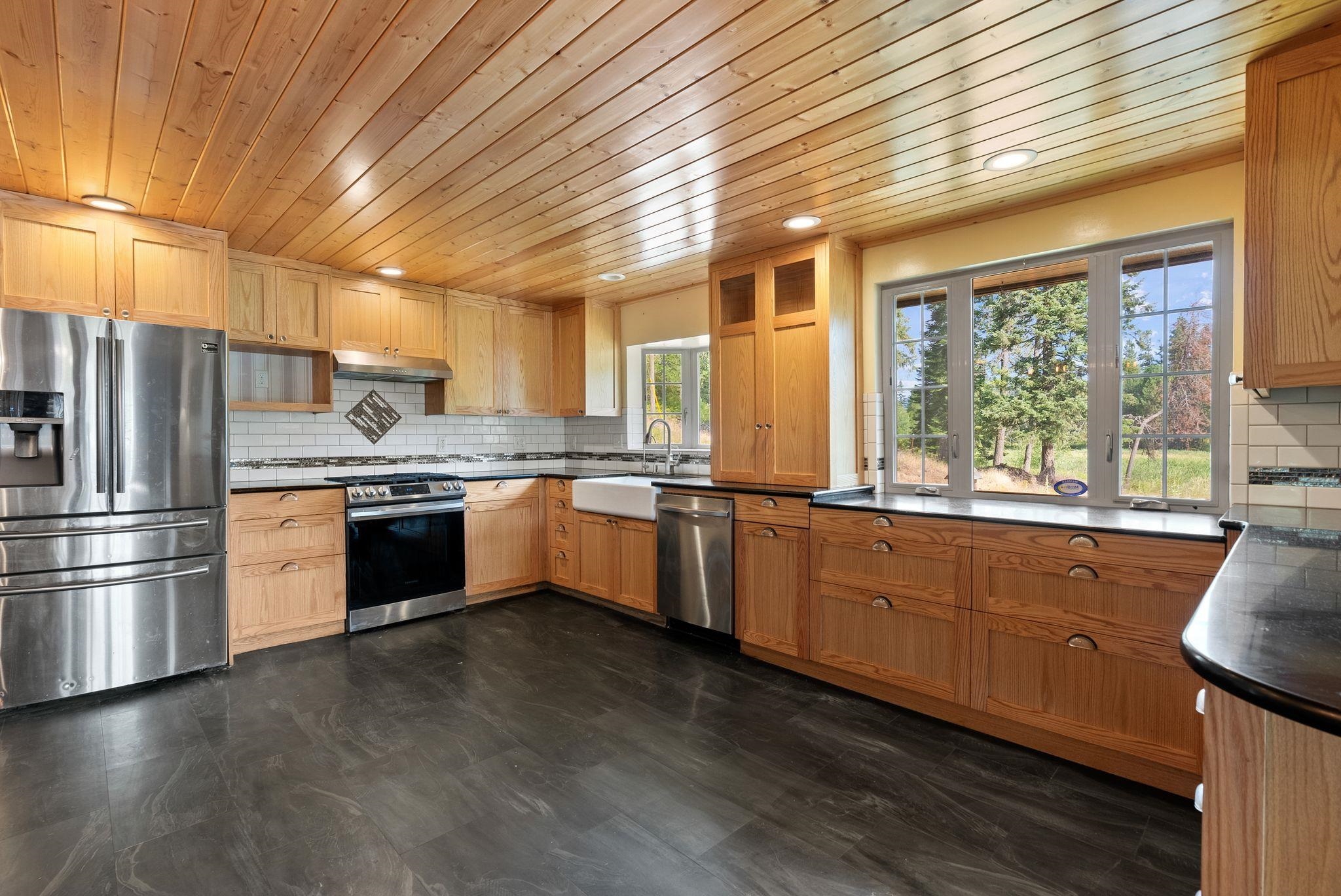 Valley, Washington, 99181, United States, 3 Bedrooms Bedrooms, ,2 BathroomsBathrooms,Residential,For Sale,1901160
